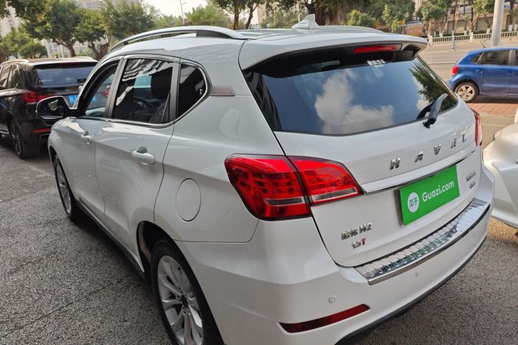 Used Haval H2 2017 Red-Label 1.5T Manual 4x4 Luxury Model
