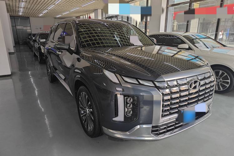 Used Hyundai Palisade 2023 3.5L Automatic All-Wheel Drive Calligraphy
