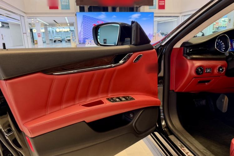 Used Maserati President 2013 3.0T Standard Model
