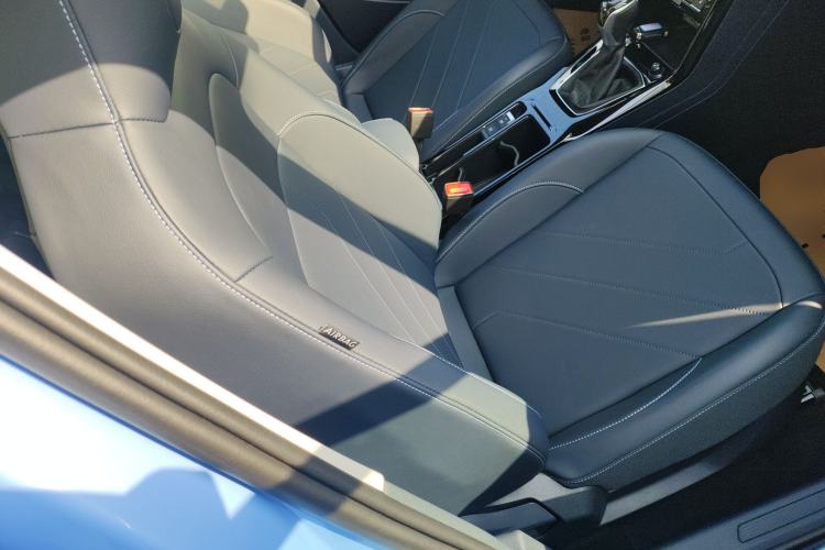 Used Volkswagen Tharu 2025 NewRui 300TSI Prestige Edition
