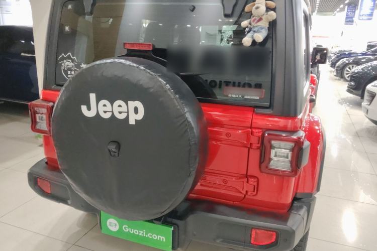 Used  Wrangler 2019 2.0T Sahara Four-Door Version China VI Emission Standard
