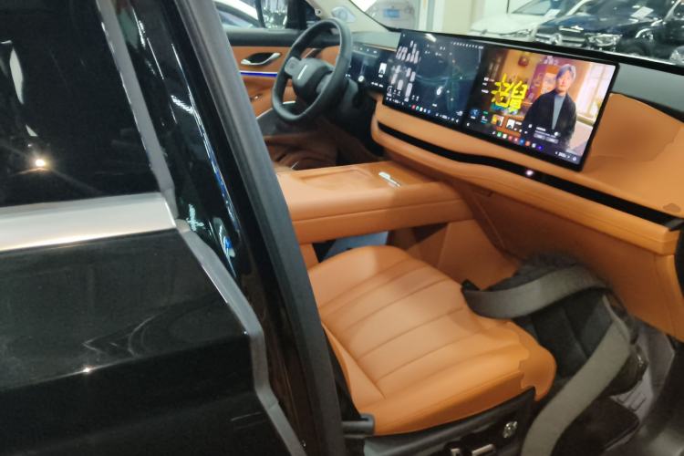 Used Wey Lanshan 2025 Four-Wheel Drive Ultra
