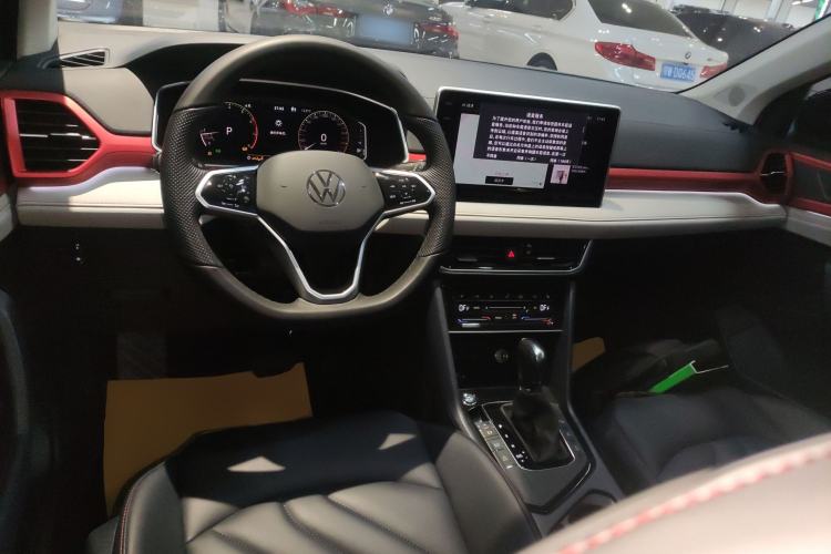 Used Volkswagen Tharu 2023 300TSI Two-Wheel-Drive Moon Luxury Edition