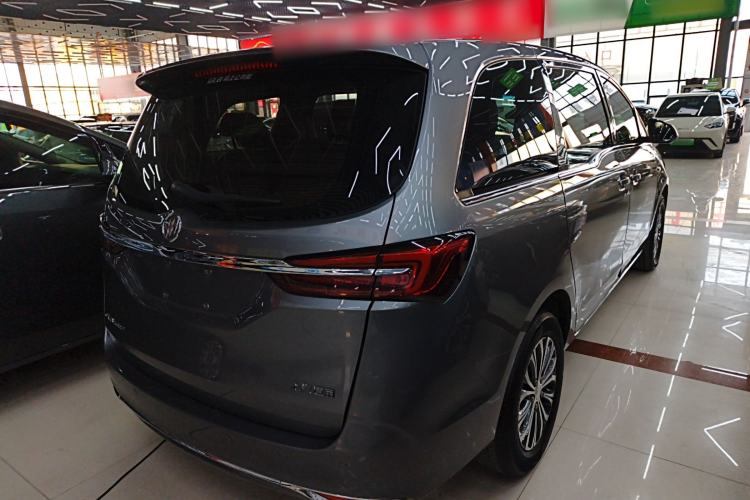 Used Buick GL8 2021 Land Cruiser Executive Class 652T Comfort Model
