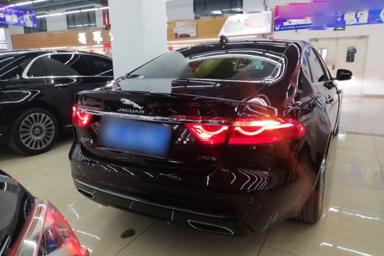 Used Jaguar XFL 2018 XFL 2.0T 250 PS Luxury Edition