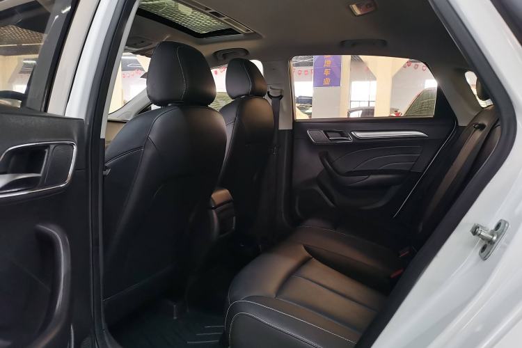 Used Roewe i6 2018 20T Automatic Flagship Edition
