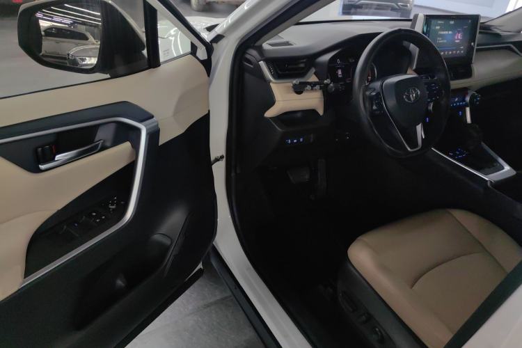 Used Toyota RAV4 2020 2.0L CVT Two-Wheel Drive Fashion Edition
