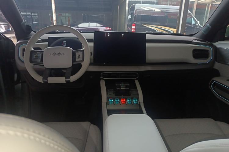 Used Formula Leopard Titanium 3 2025 Model 501KM Rear-Drive Ultra Version
