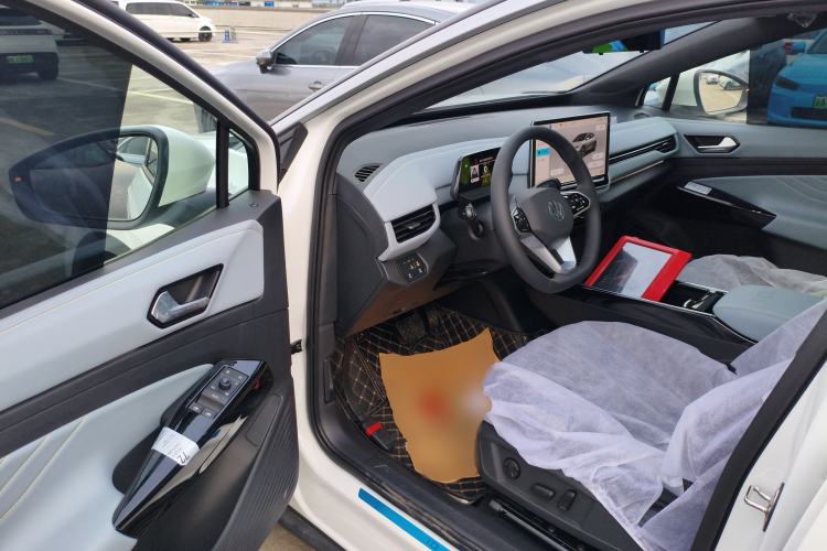 Used Volkswagen ID.4 X 2025 Smart Version Pure & Intelligent Enjoyment Edition