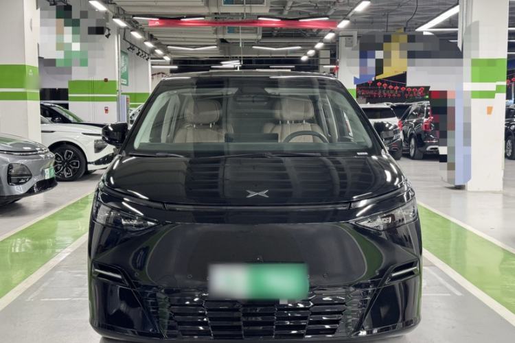 Used XPeng X9 2025 740 Ultra-Long Range Max
