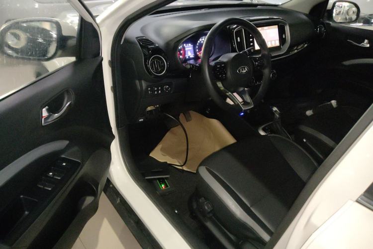 Used Kia kx1 Stonic 2019 1.4L Automatic Fun Edition China VI
