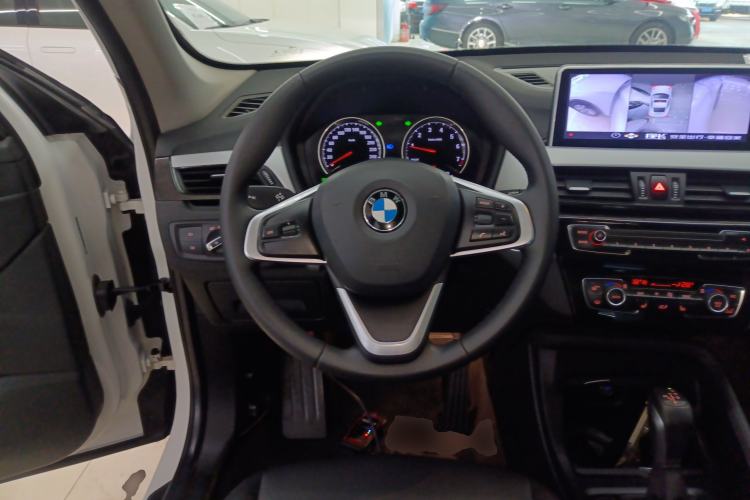 Used BMW X1 2019 sDrive20Li Leading Model
