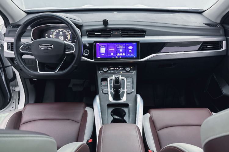 Used Geely Auto Emgrand X7 Sport 2022 1.8TD DCT Zhiya Trim