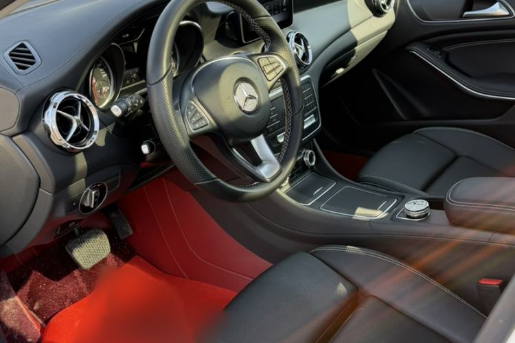 Used Mercedes-Benz GLA 2018 GLA 200 Fashion Model