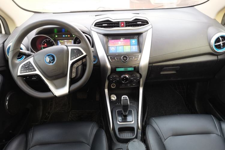 Used BYD Yuan New Energy 2018 EV360 Smart Connect Cool Edition
