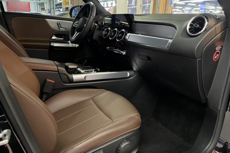 Used Mercedes-Benz GLB 2023 Refreshed GLB 200 Dynamic Edition