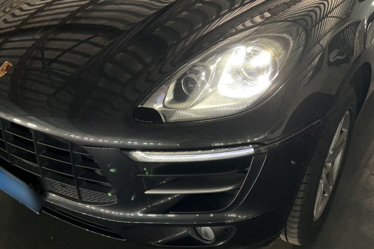 Used Porsche Macan 2017 Macan 2.0T
