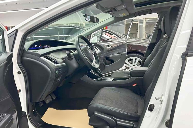 Used Honda Jade 2020 1.8L automatic Comfort version
