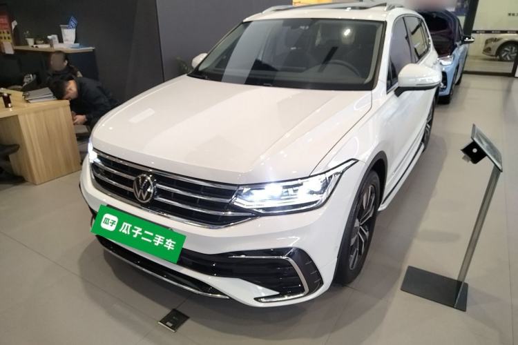 Used Volkswagen Tiguan L 2024 Outstanding Model 330TSI Automatic Two-Wheel Drive R-Line Dragon Glory Edition