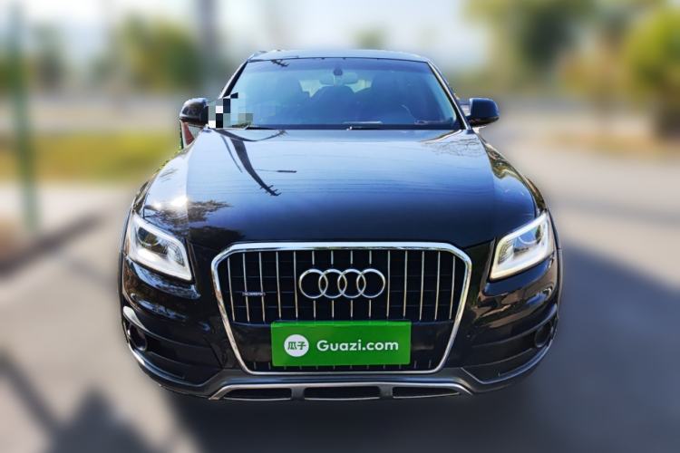 Used Audi Q5 2017 Plus 40 TFSI Technology Model