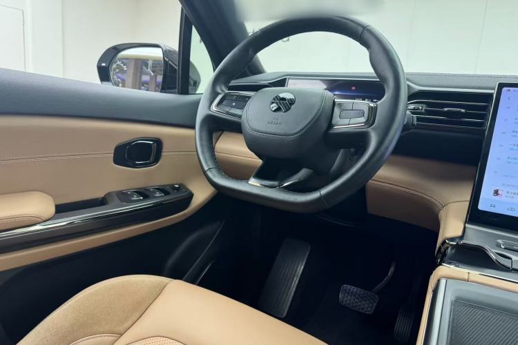 Used Nio ES6 2019 430 km Performance Version
