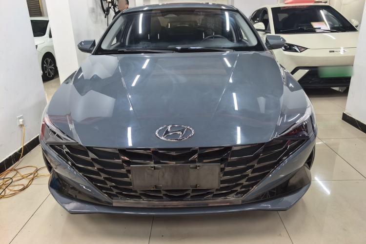 Used Hyundai Elantra 2022 1.5L CVT LUX Prestige Edition
