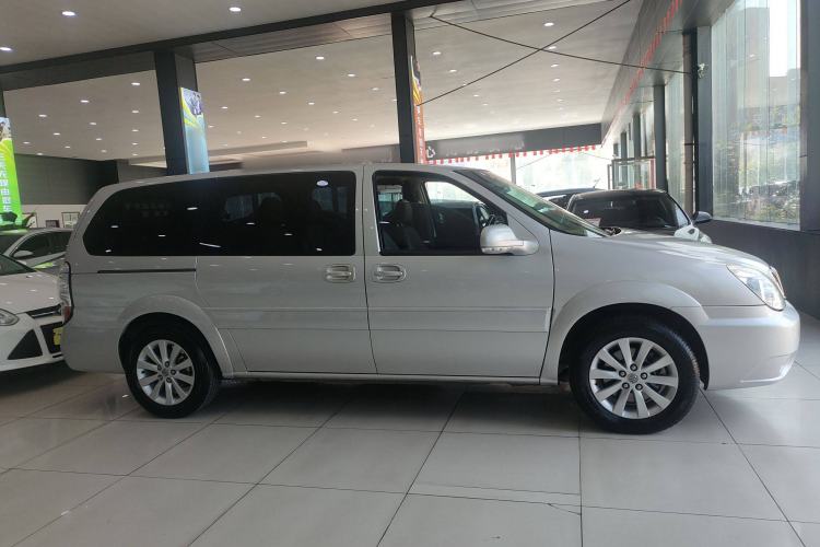 Used Buick GL8 2013 2.4L Executive Edition
