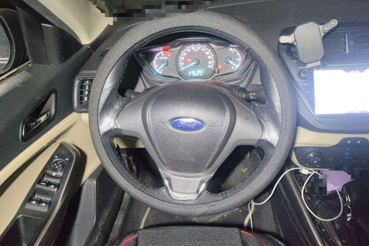 Used Ford Escort 2015 1.5L Automatic Comfort Model
