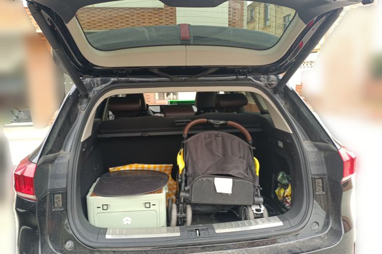 Used Wey VV6 2018 2.0T Two-Wheel-Drive Ultra-Luxury Version China V Standard