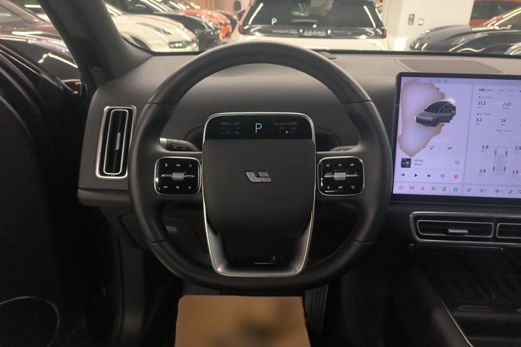 Used Li Auto L8 2024 Ultra Model
