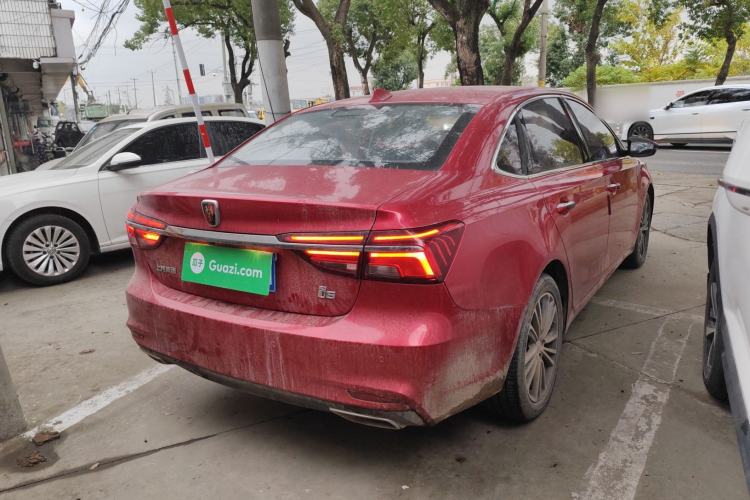 Used Roewe i6 2019 PLUS 1.6L CVT 4G Connected Flagship Deluxe Edition
