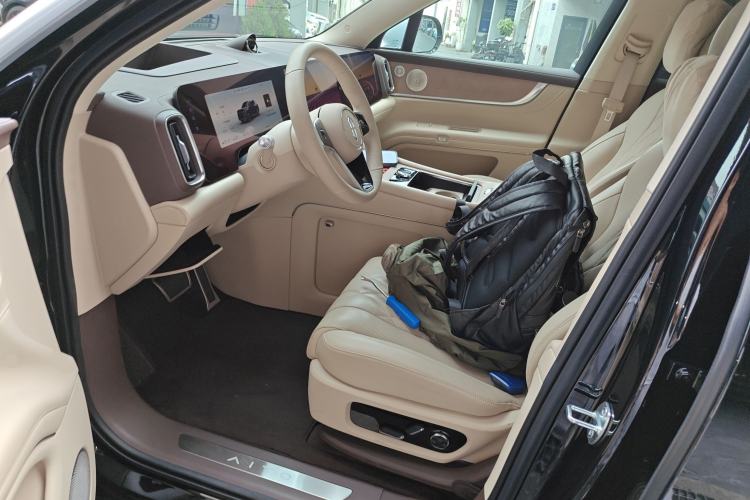 Used Hima AITO M9 2024 Range-Extended Ultra Version 52 kWh 6-Seater Model
