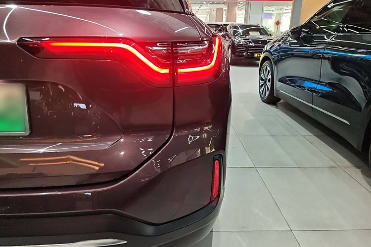 Used Nio ES6 2019 430 km Performance Version
