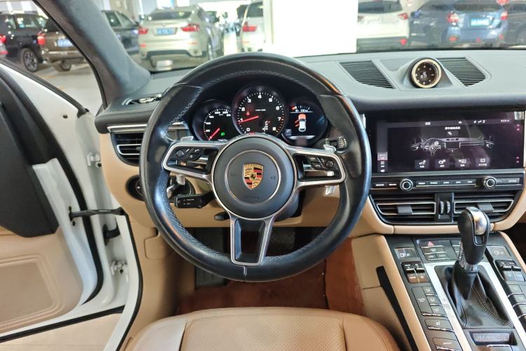 Used Porsche Macan 2021 Macan 2.0T
