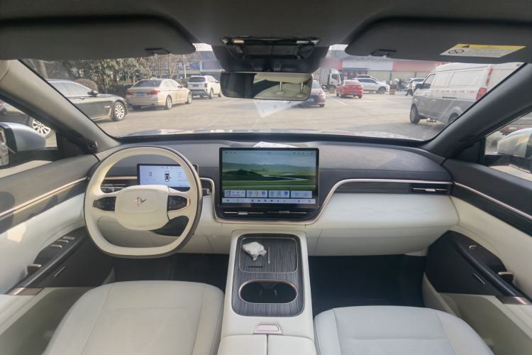 Used  eπ008 2024 636Max All-Electric Version 6 Seats