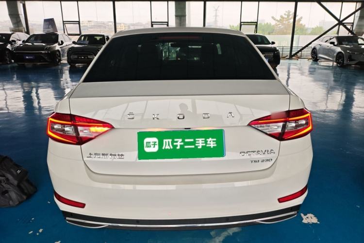 Used Skoda Octavia 2020 TSI230 DSG SmartDrive Luxury Edition