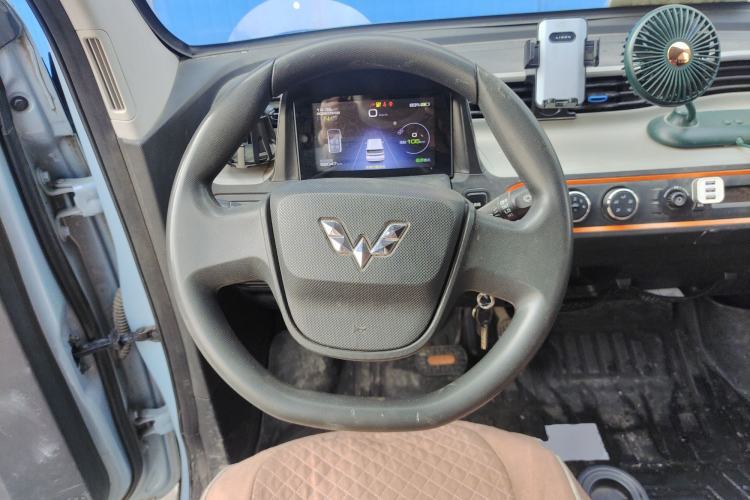 Used Wuling Hongguang MINIEV 2021 Macaron Premium Model – Lithium-NMC
