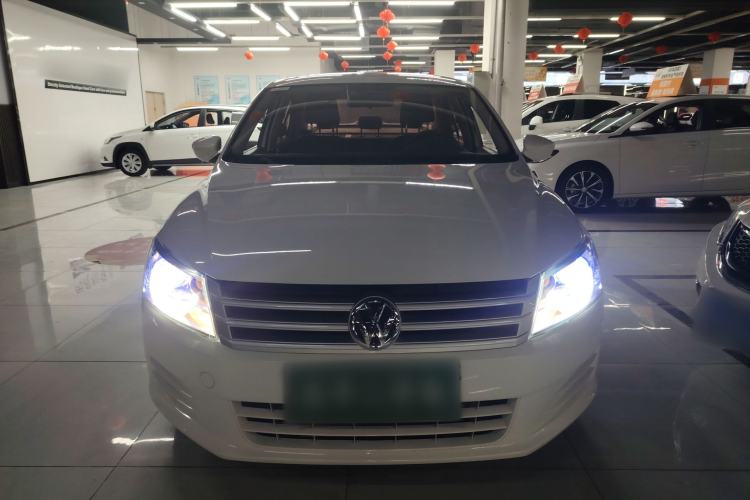 Used Volkswagen Santana 2016 1.6L Manual Fashion Edition