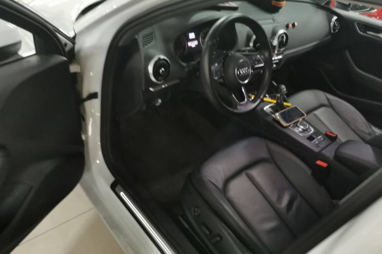 Used Audi A3 2019 Limousine 35 TFSI Style Edition China VI Emission Standard
