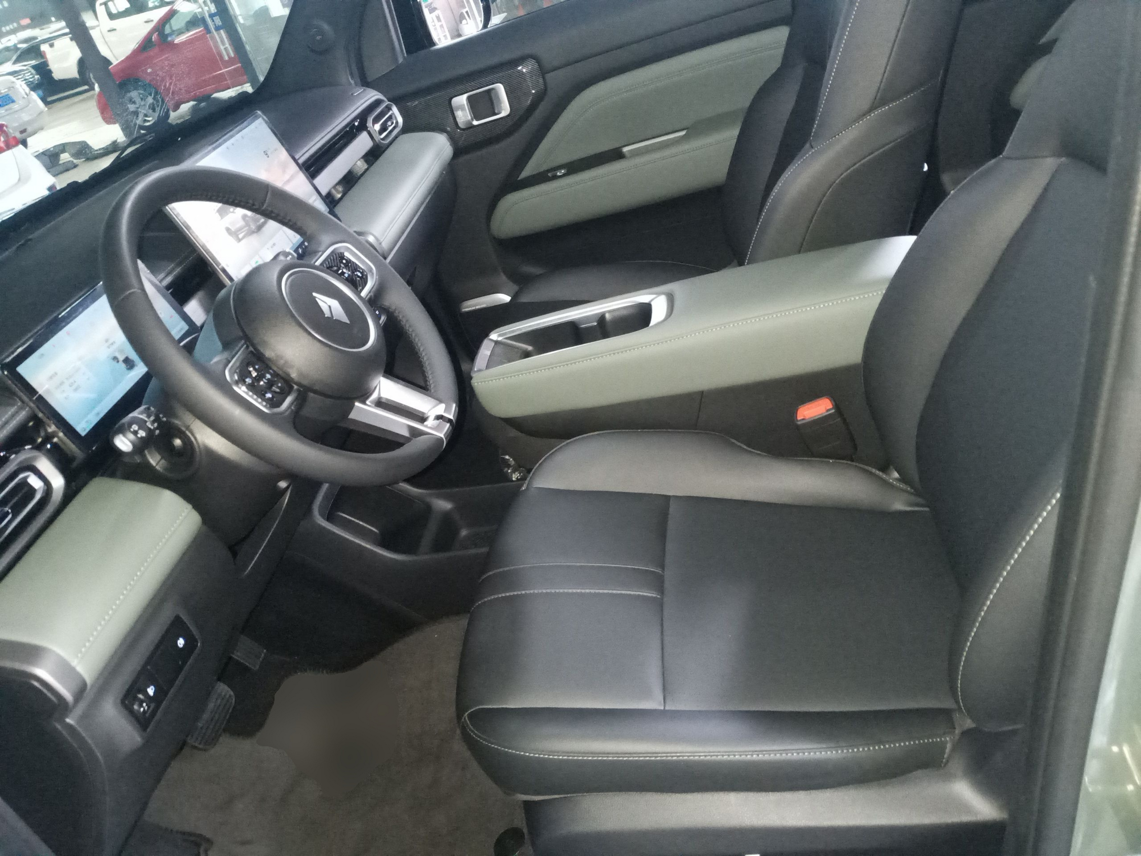 Переднее сиденье в автомобиле