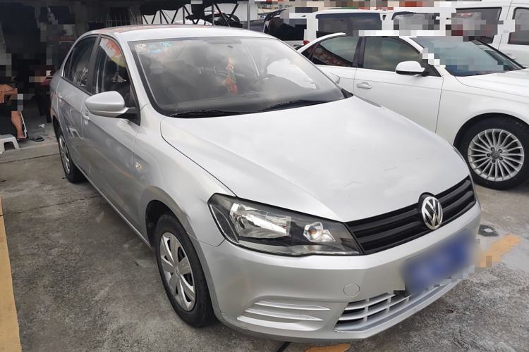 Used Volkswagen Jetta 2013 1.6L Manual Fashion Edition