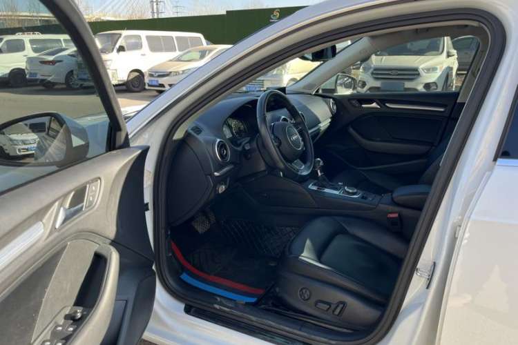 Used Audi A3 2015 Sportback 35 TFSI Millionth Anniversary Intelligent Leading Model
