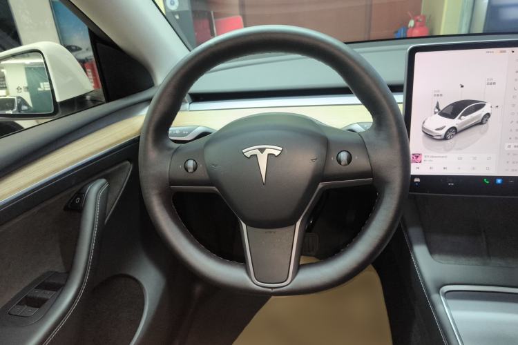Used Tesla Model Y 2022 Rear-Wheel-Drive Version
