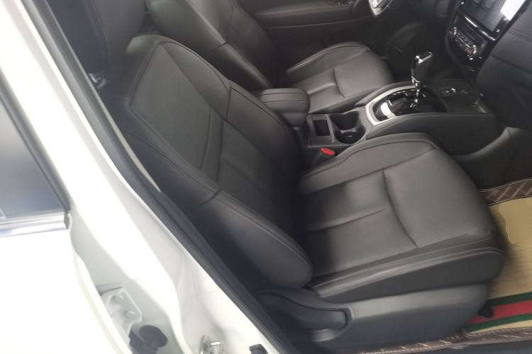 Used Nissan X-Trail 2022 Revised Version 2.0L Two-Wheel Drive Smart Connect & Comfort Edition
