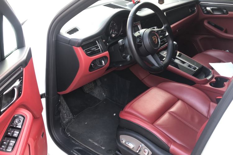 Used Porsche Macan 2024 Macan 2.0T