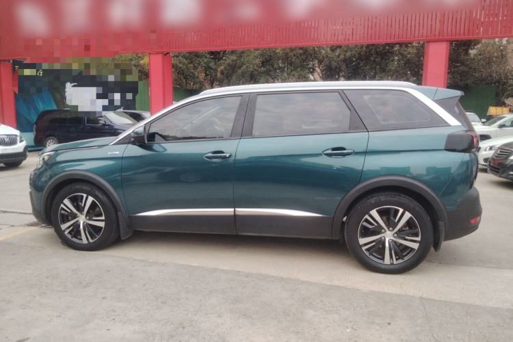 Used Peugeot 5008 2017 350THP 7-Seater Elite Edition
