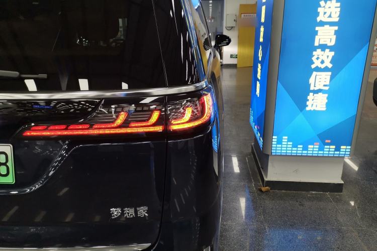 Used VOYAH Dream 2025 PHEV Four-Wheel-Drive Flagship Version – Qiankun Edition
