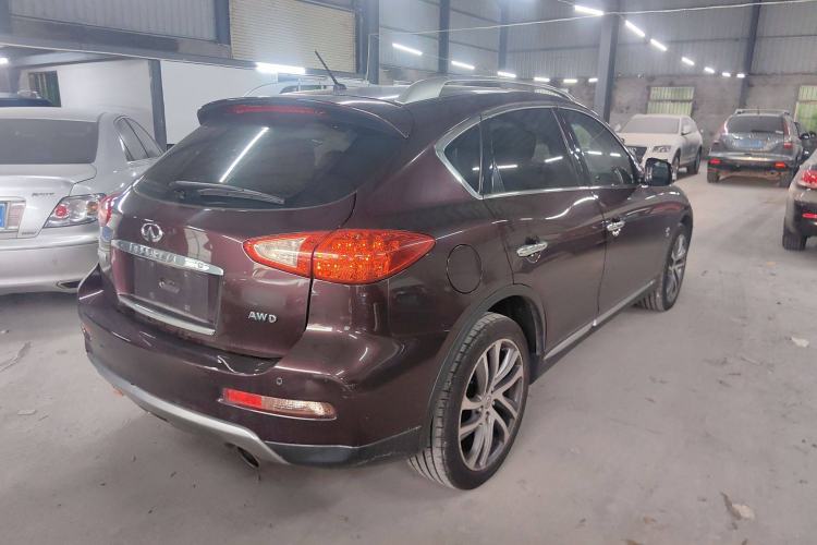 Used Infiniti QX50 2015 2.5L Luxury Edition
