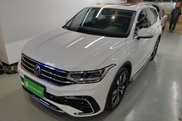 Used Volkswagen Tiguan L 2024 Outstanding Model 330TSI Automatic Two-Wheel Drive R-Line Dragon Glory Edition