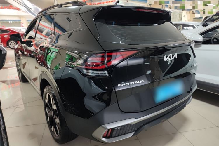 Used Kia Sportage (Chinese Domestic Model) 2025 2.0T Two-Wheel-Drive Prestige Edition